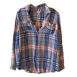 Isabel Maternity Medium 💯 Rayon Button Down Flannel Plaid Shirt R
